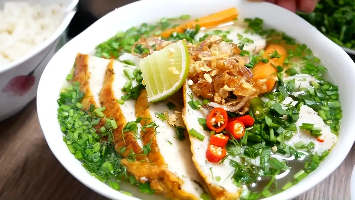 Bánh Canh Chả Cá Hẻm 10 Yết Kiêu - Quán ăn ngon Nha Trang không nên bỏ lỡ