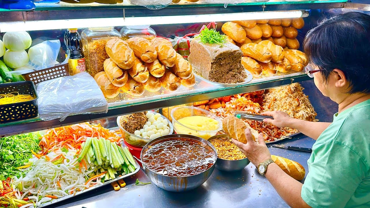 Bánh mì 7 kẹo - Quán ăn ngon Thủ Đức quen thuộc